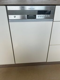 Umyvacka riadu (vstavana) elektrolux