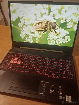 Herný notebook GTX 1660 Ti 6GB i7-10870H 16GB RAM