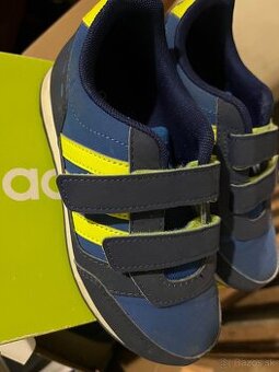 Tenisky adidas vel. 20