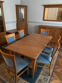 jedalensky stol a 6 stoličiek