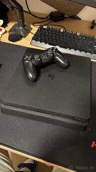 Playstation 4 1TB + 1 ovladač 4 hry