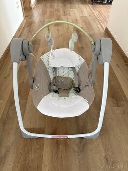 Predám hrajúce detské hojdacie lehátko