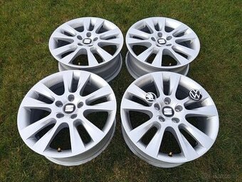 Alu Disky Seat R17 5x112 Et39 7J Škoda Audi Volkswagen