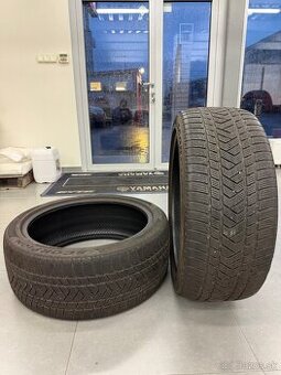Zimné pneu Pirelli Scorpion 285/40 R22 2 ks