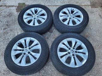 Honda CR-V 225/65 R17