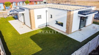 pri termálnom kúpalisku  3 izb. byt + garzónka v jednom  v