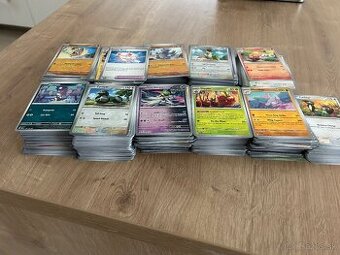 Predám originál pokemon karty, cca 1050ks