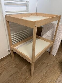 Prebaľovaci pult Ikea sniglar