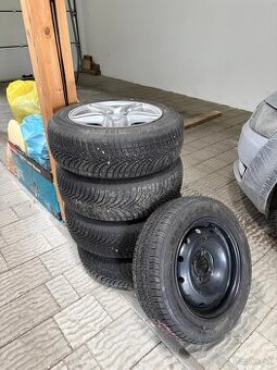 Celoročné pneumatiky 185/56 R15+ Alu disky