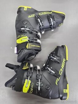 Lyžiarky v.38,5, zn. Fischer