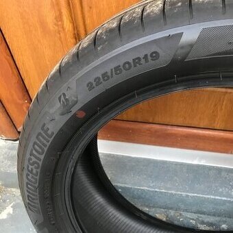 225/50 r19 Bridgestone - nové letné za výhodnú cenu
