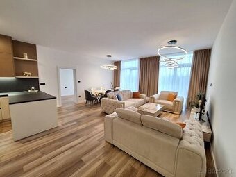 2377 NA PREDAJ EXKLUZÍVNY ŠTVORIZBOVÝ BYT