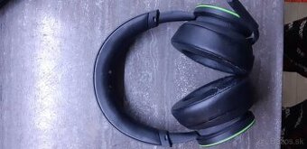 Predám Xbox Headphones