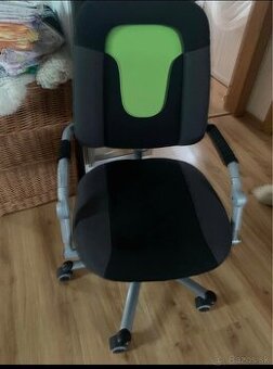 Detská rastúca stolička PC 370€