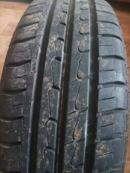 Predam 4ks letne pneumatiky 185/60 r15 Dunlop.