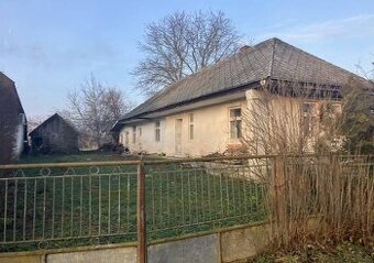 Vidiecky dom s pozemkom v Tušickej Novej Vsi v celkovej rozl