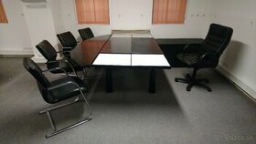 Nábytok do kancelárie- riaditeľský stôl (mramor)stoličky,skr - 1