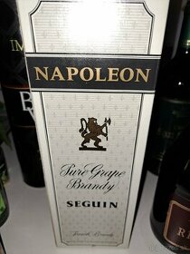 Napoleon pure grapy brandy v originál krabici 43 ročné