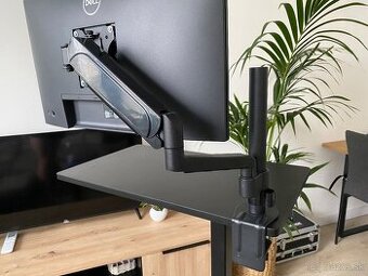 Gembird ramenný držiak na monitor 17"-32" a 9kg