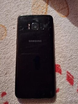 Zdravim mam na vimenu samsung galaxy s8 plus