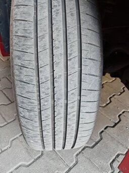 235/50r20