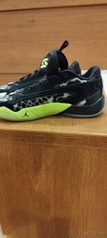 Air Jordan Luka 2