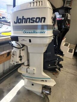 Predam 2ks lodny motor Johnson 150hp 132mth