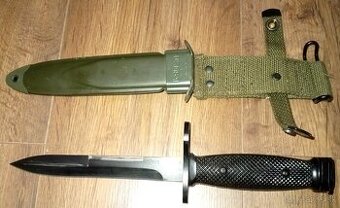 Bodák, bajonet na M16, kopia