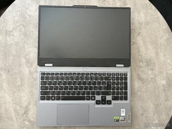 Predám notebook herný