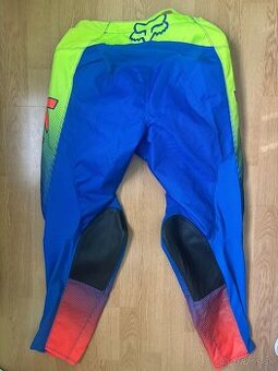 FOX Racing 180 – motokrosový komplet (dres XL + nohavice 36)