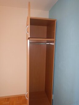 šatníková skriňa + nadstavec