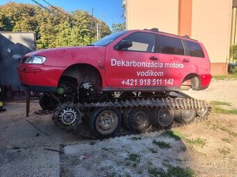 Nedokončený projekt pásové auto