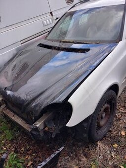 Mercedes E280 CDI  w211