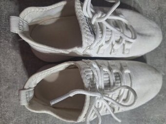 Dievčenské botasky