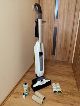 Čistič tvrdých podláh Karcher FC 5