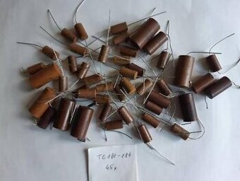 Kúpim staré kondenzátory