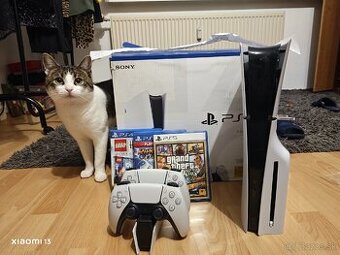 PS5 Slim + 2x DualSense