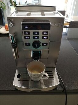 Automatický kávovar DeLonghi Magnifica S.