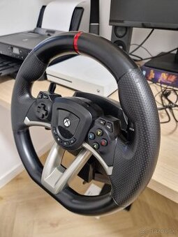 Hori Racing Wheel pre Xbox