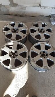 Disky avus r17 et 35 audi s6 c5