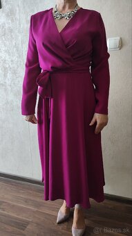 Spoločenské šaty na ples