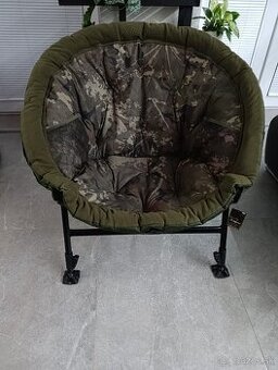 Nové kradlo nash moon