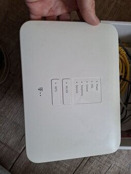 Predam DSL + WiFi router - Telecom ZTE