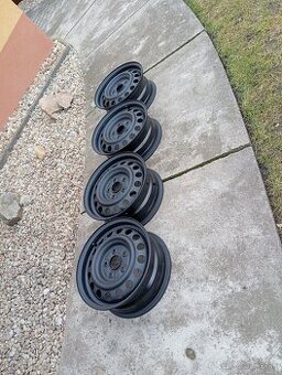 5x114,3 r15 plechové disky