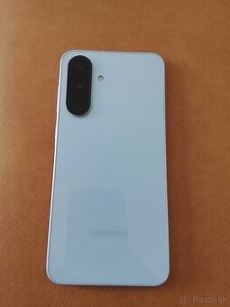 Samsung A36 128gb poškodený