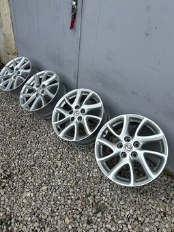 5x114,3 R17 Originál Mazda
