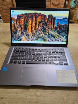 Asus X415 v Top stave s 8gb ram i3 procesorom 11 generacie n