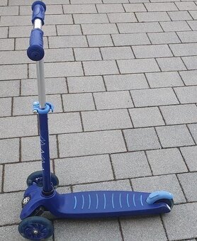 Detská kolobežka Playtive s LED kolieskami