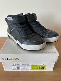 Detské topánky Geox, veľkosť 33