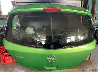 Kufor piate dvere Opel Corsa D 2013